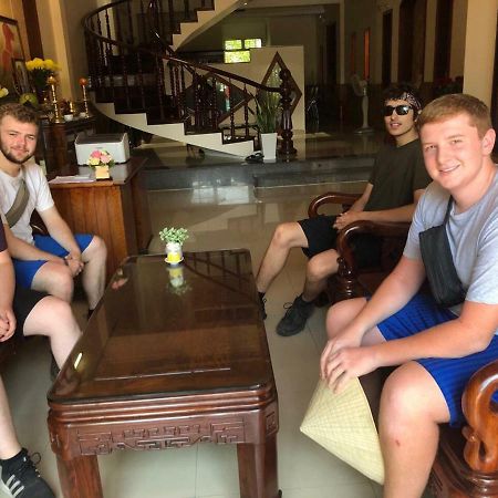 Three Palms Homestay ホイアン エクステリア 写真
