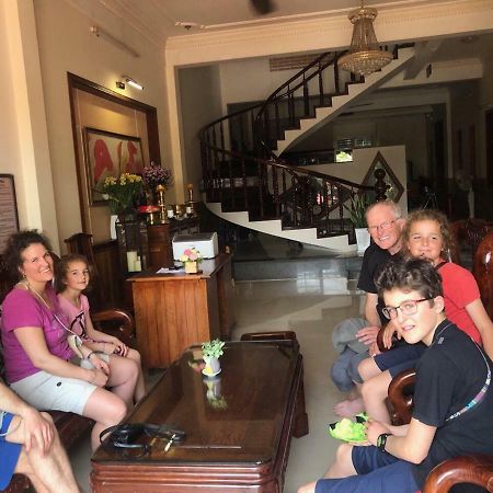 Three Palms Homestay ホイアン エクステリア 写真