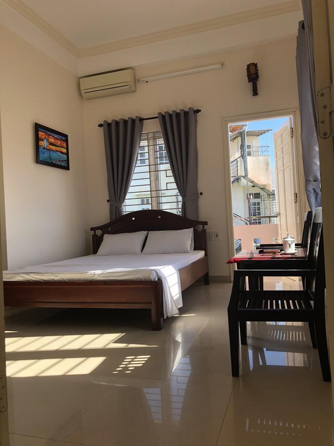 Three Palms Homestay ホイアン エクステリア 写真