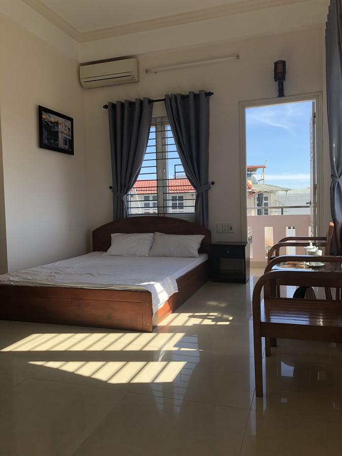 Three Palms Homestay ホイアン エクステリア 写真